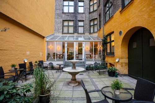 City Hotel Nebo image 1